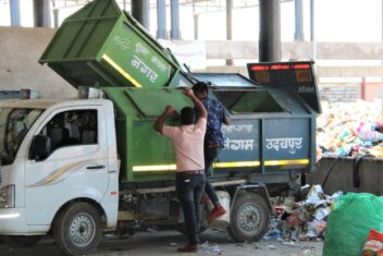Truck in udaipur zero waste center 1024x718