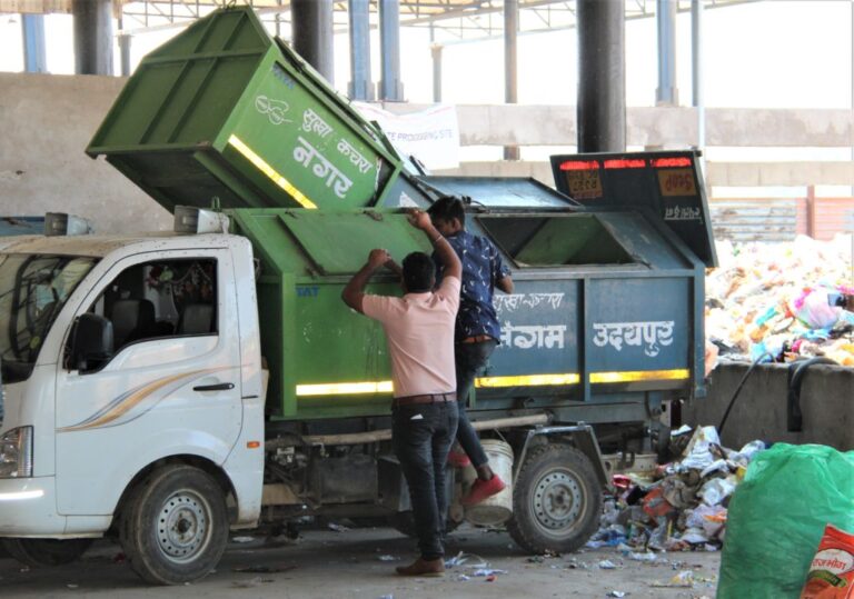 Truck in udaipur zero waste center 1024x718